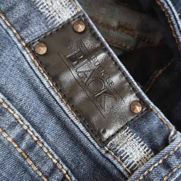 Buckle black fit no.146 29 cropped distressed Blue denim Jeans - Picture 4 of 8